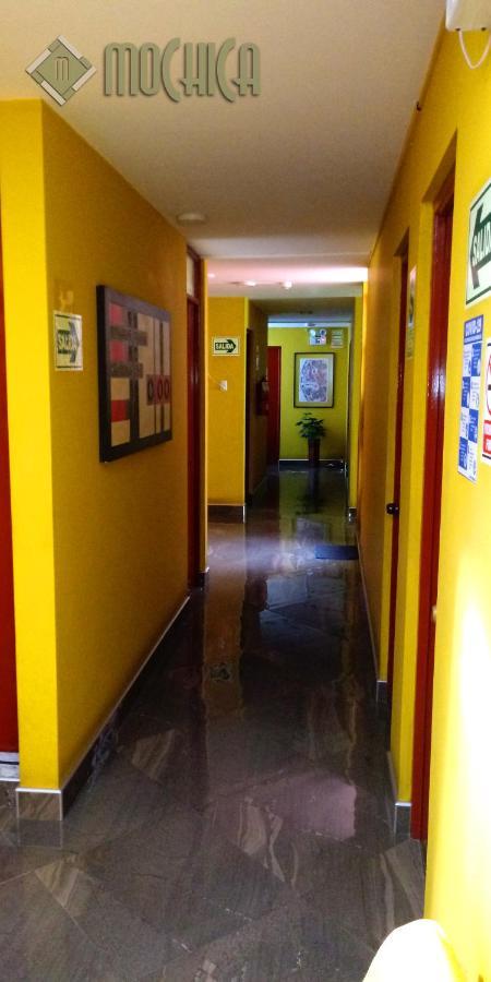 Hostal Residencial Mochica Lima Exterior photo